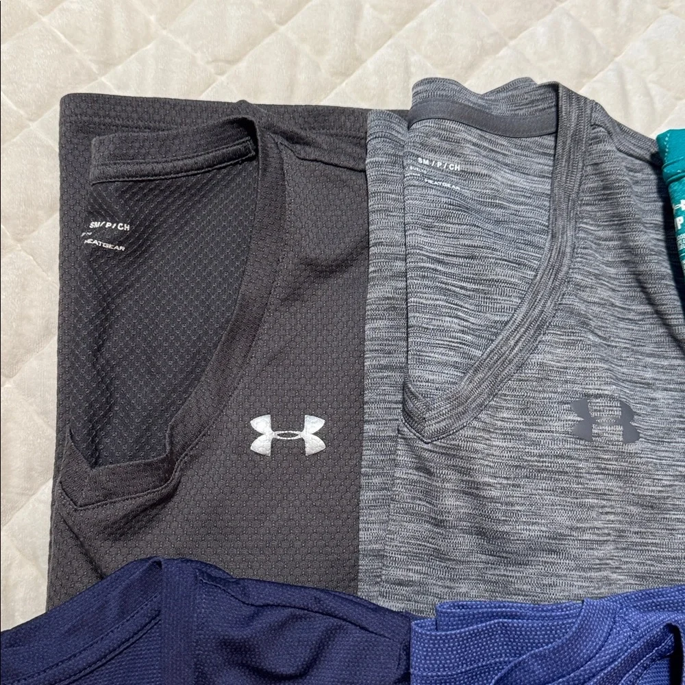 Under Armour Athletic Shirts Set - Picture 2 of 5